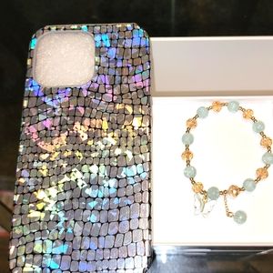 New iphone 14 Pro Max Metllic silver phone case and New butterfly bead bracelet